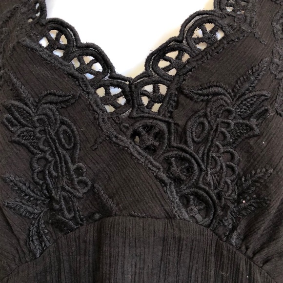 Boston Proper semi sheer gauze crochet detail top - Picture 7 of 11